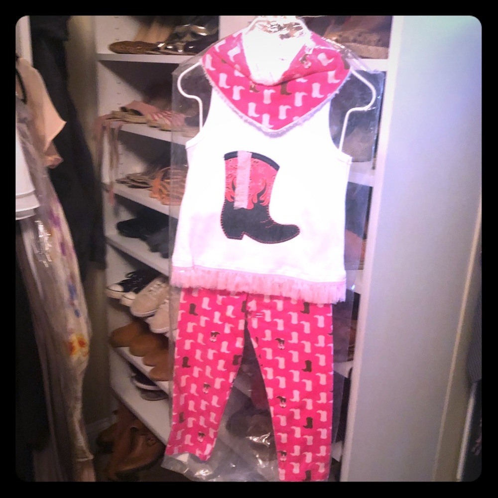 Mudpie Cowgirl Outfit (12-18 months)